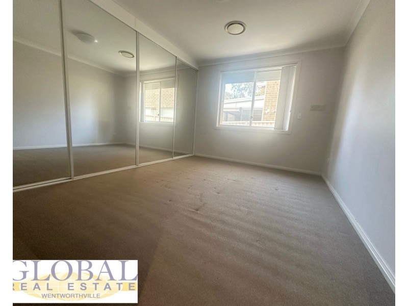 49 Lower Mount St, Wentworthville NSW 2145