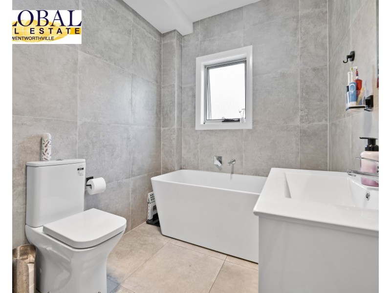 2/94  Flowerdale Rd, Liverpool NSW 2170