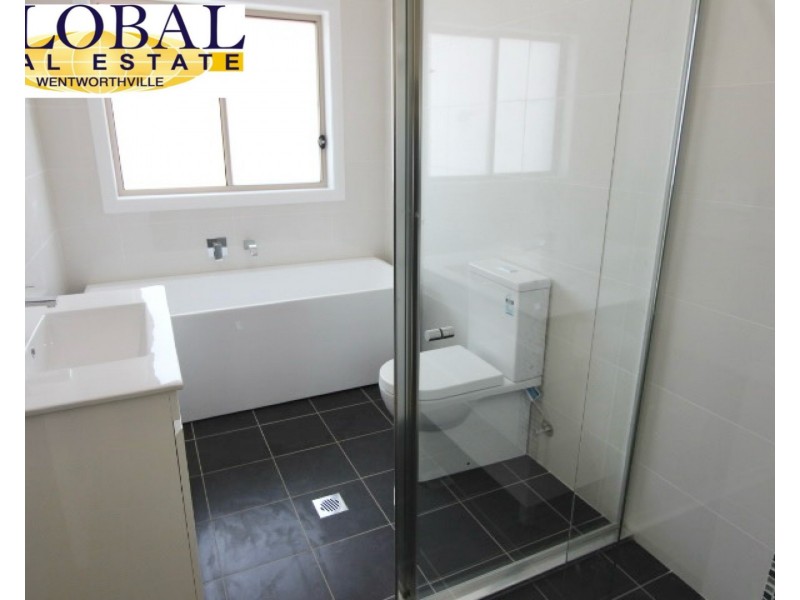 14 Flamingo Pl, Pendle Hill NSW 2145