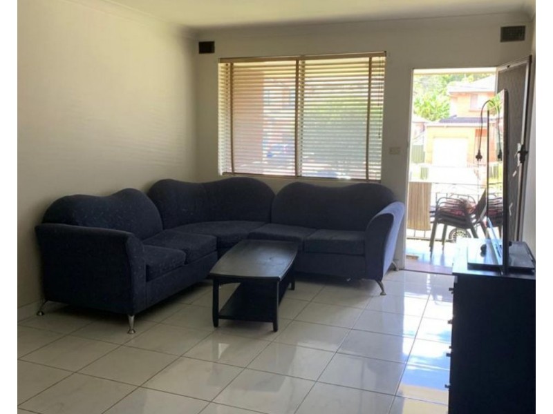 4/12 Emert St, Wentworthville NSW 2145