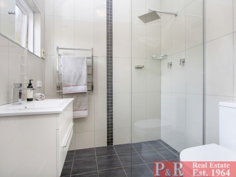 8 Tallawalla Street, Beverly Hills NSW 2209