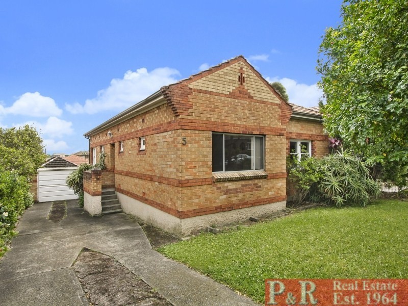 5 Jordan, Beverly Hills NSW 2209