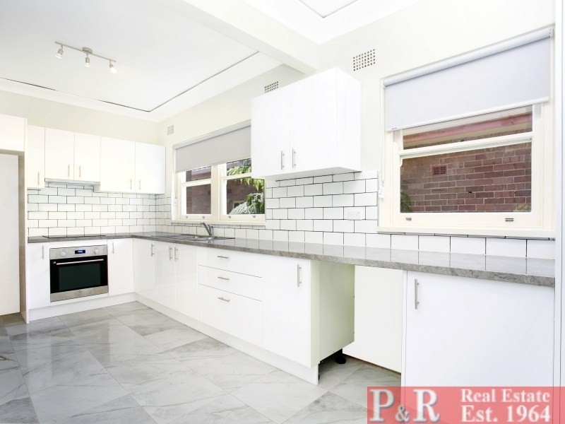 12 Shorter Avenue, Beverly Hills NSW 2209