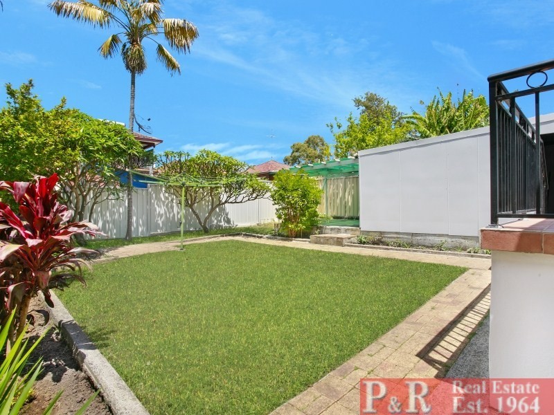 12 Shorter Avenue, Beverly Hills NSW 2209