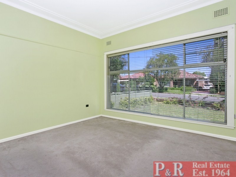 33 Glendale Avenue, Narwee NSW 2209