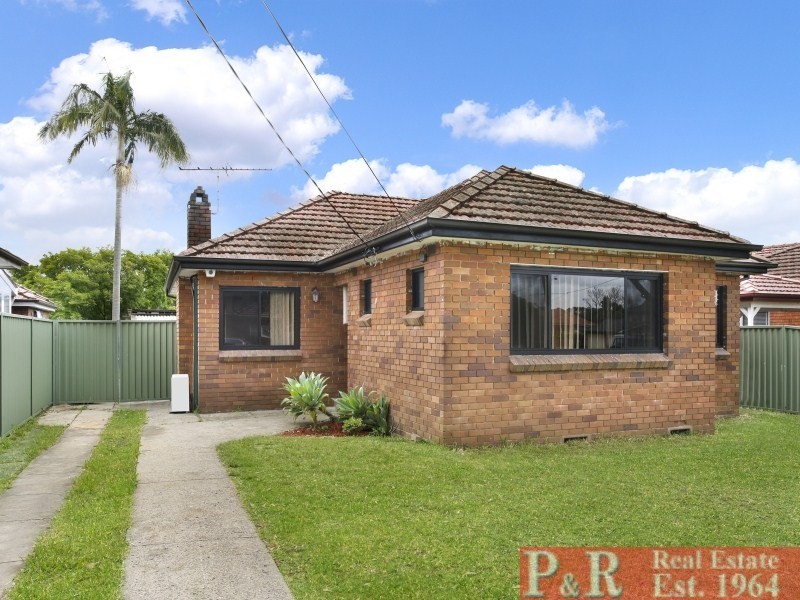 60 Tallawalla Street, Beverly Hills NSW 2209