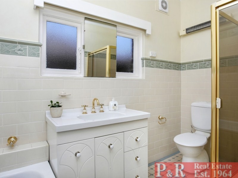 55 Warraroong Street, Beverly Hills NSW 2209