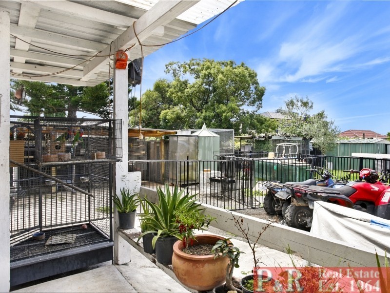 16 Draper Avenue, Roselands NSW 2196