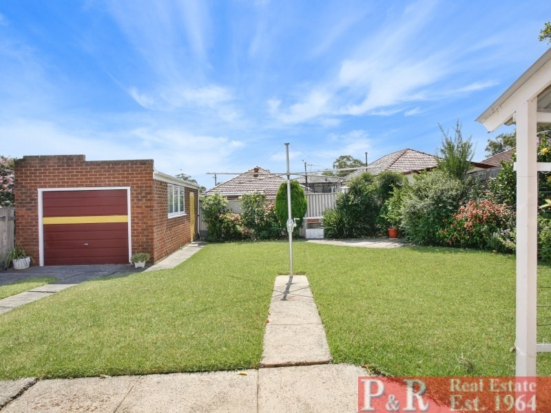 18 Lyla Street, Narwee NSW 2209