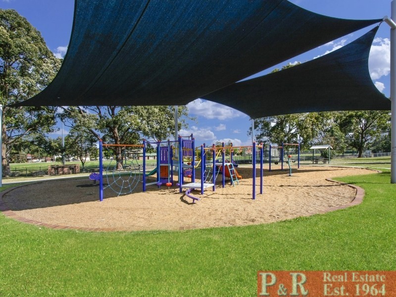 17 Bundara Street, Beverly Hills NSW 2209