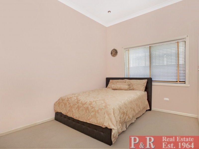 12 Draper Avenue, Roselands NSW 2196