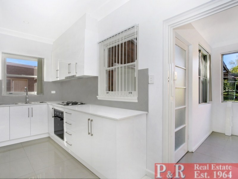 31 Tallawalla Street, Beverly Hills NSW 2209