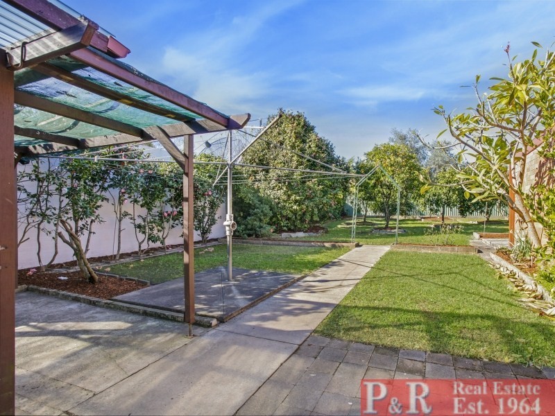 31 Tallawalla Street, Beverly Hills NSW 2209