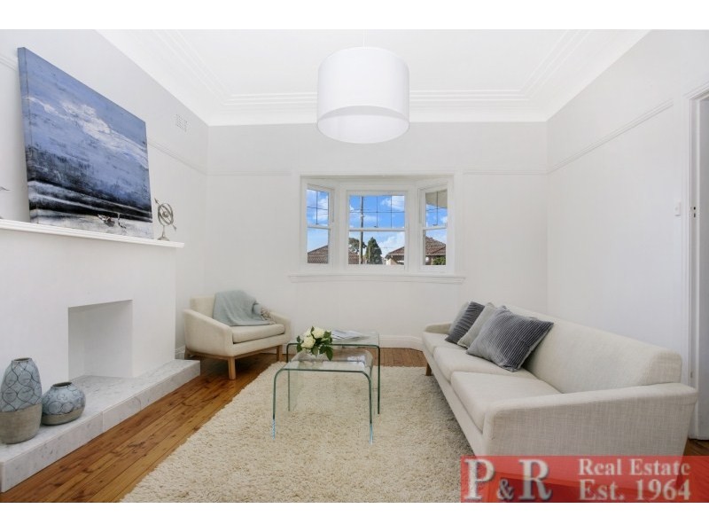 6 Tallawalla Street, Beverly Hills NSW 2209