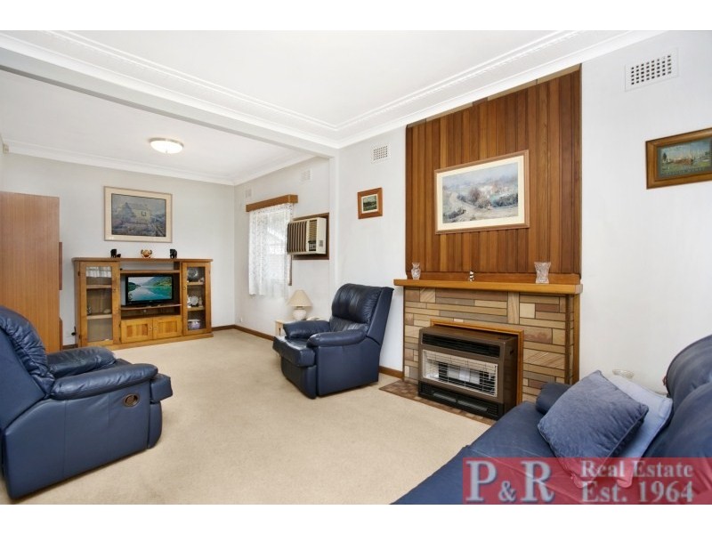 3 Thomson Avenue, Beverly Hills NSW 2209