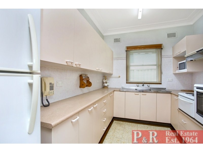 3 Thomson Avenue, Beverly Hills NSW 2209