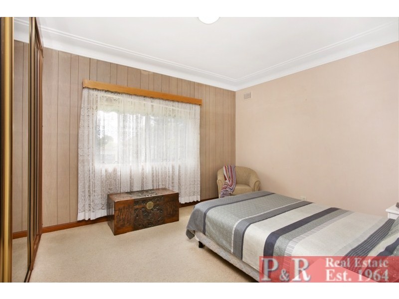 3 Thomson Avenue, Beverly Hills NSW 2209