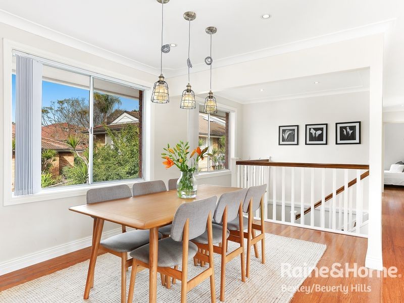 17 Bridge View Road, Beverly Hills NSW 2209