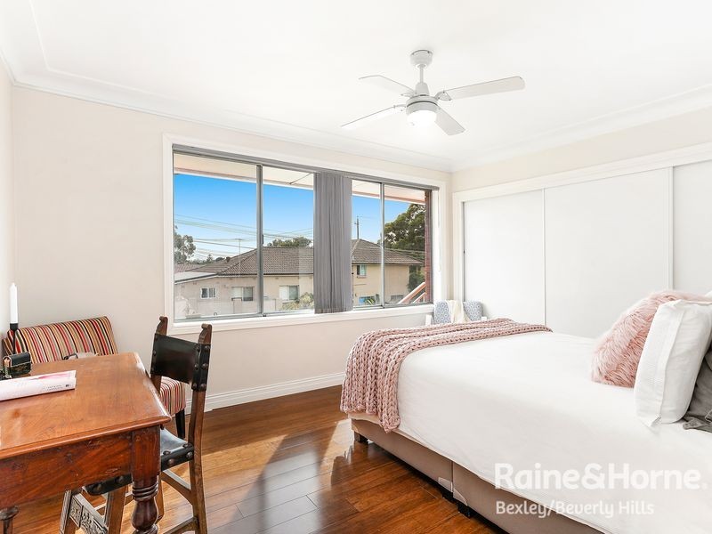 17 Bridge View Road, Beverly Hills NSW 2209