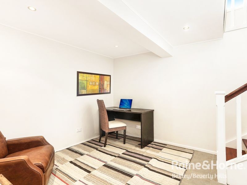 17 Bridge View Road, Beverly Hills NSW 2209