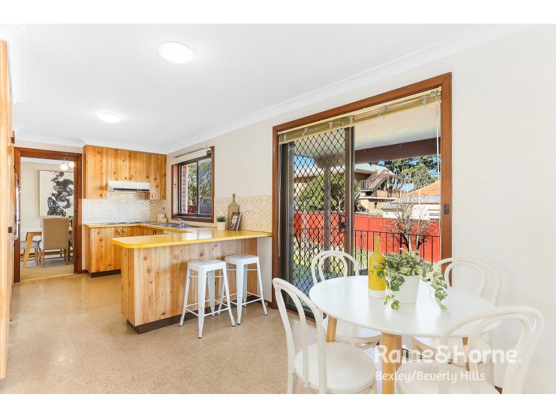 5 Oak Tree Place, Penshurst NSW 2222