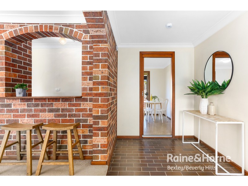 5 Oak Tree Place, Penshurst NSW 2222