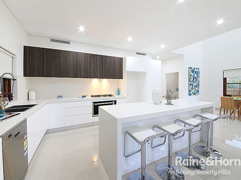 28 Dunmore Street North, Bexley NSW 2207