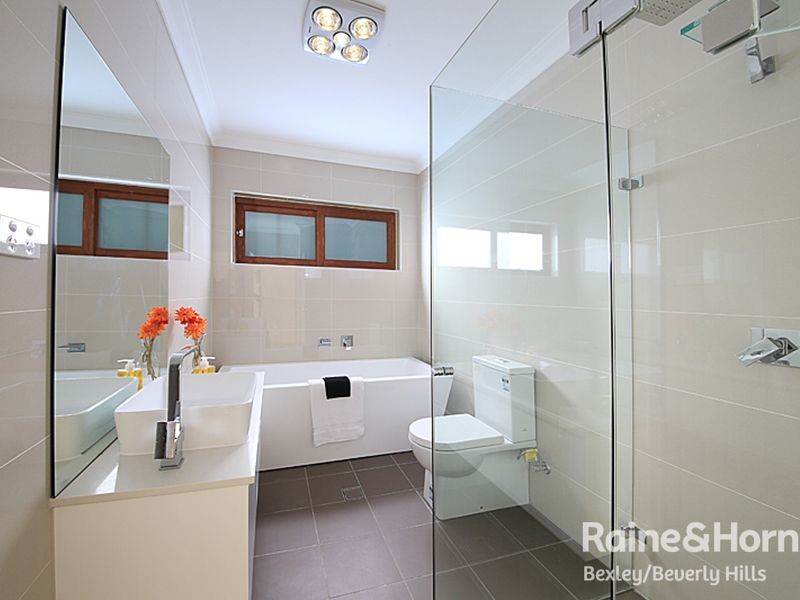 28 Dunmore Street North, Bexley NSW 2207