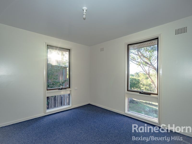 26 Davidson Road, Menai NSW 2234