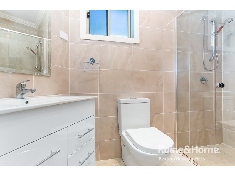 1/49B Preddys Road, Bexley NSW 2207