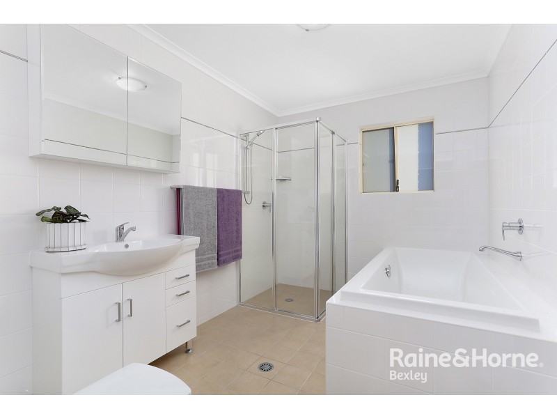 7/437 Forest Road, Bexley NSW 2207