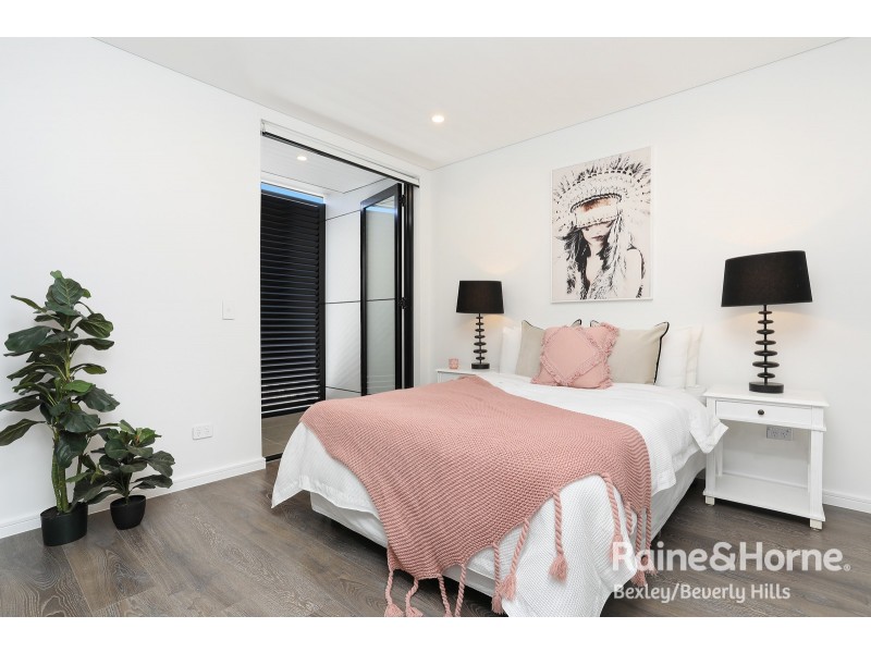 11 Rhonda Avenue, Narwee NSW 2209