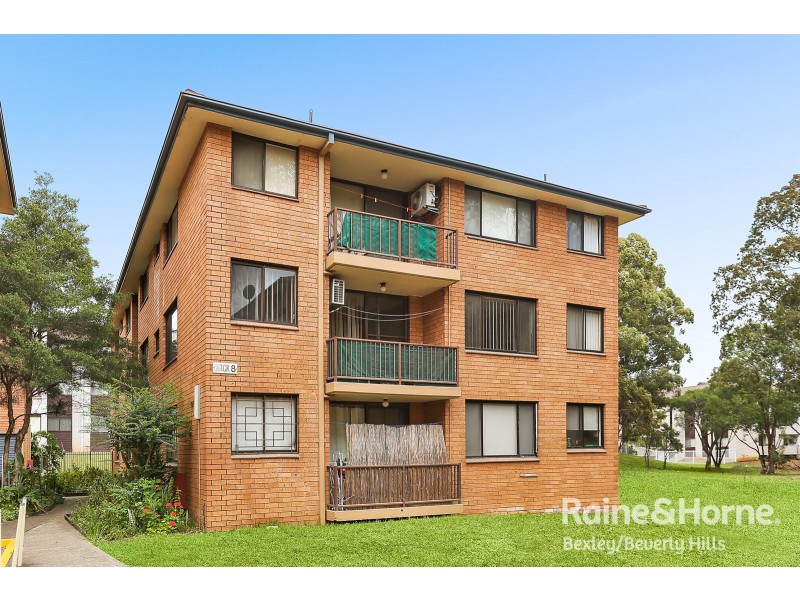 79/142 Moore Street, Liverpool NSW 2170