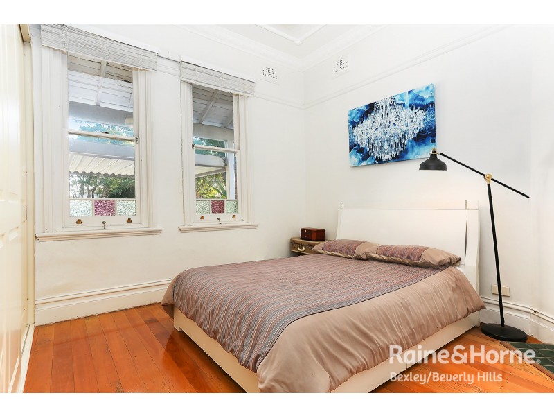 196 Queen Victoria Street, Bexley NSW 2207