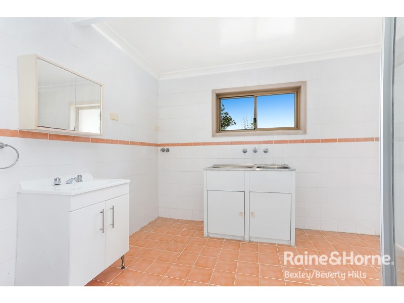Granny Flat 2 Colwell Street, Kingsgrove NSW 2208