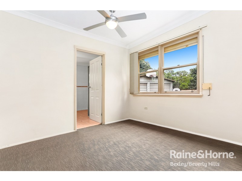 Granny Flat 2 Colwell Street, Kingsgrove NSW 2208