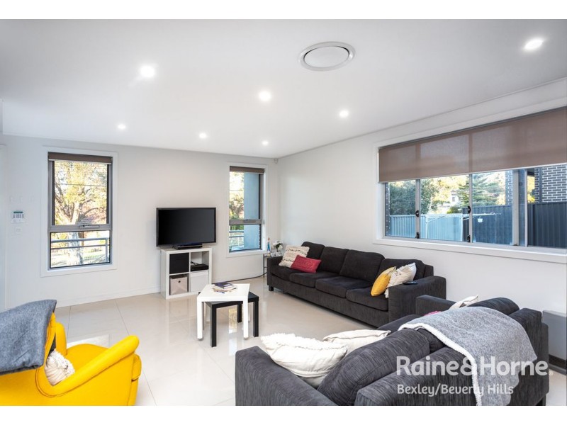 81 Rogers Street, Roselands NSW 2196