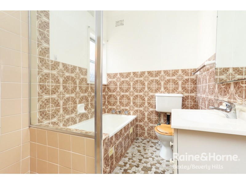 79 Kingsway, Kingsgrove NSW 2208