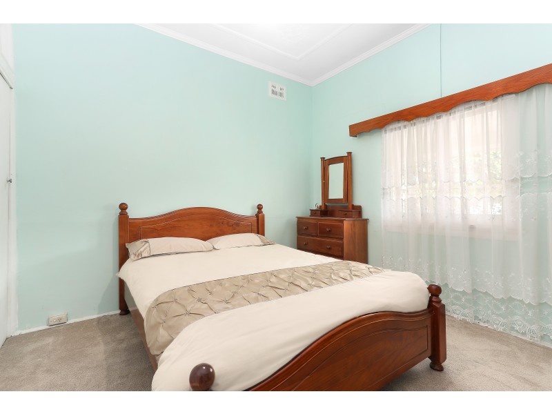 25 Rogers Street, Roselands NSW 2196