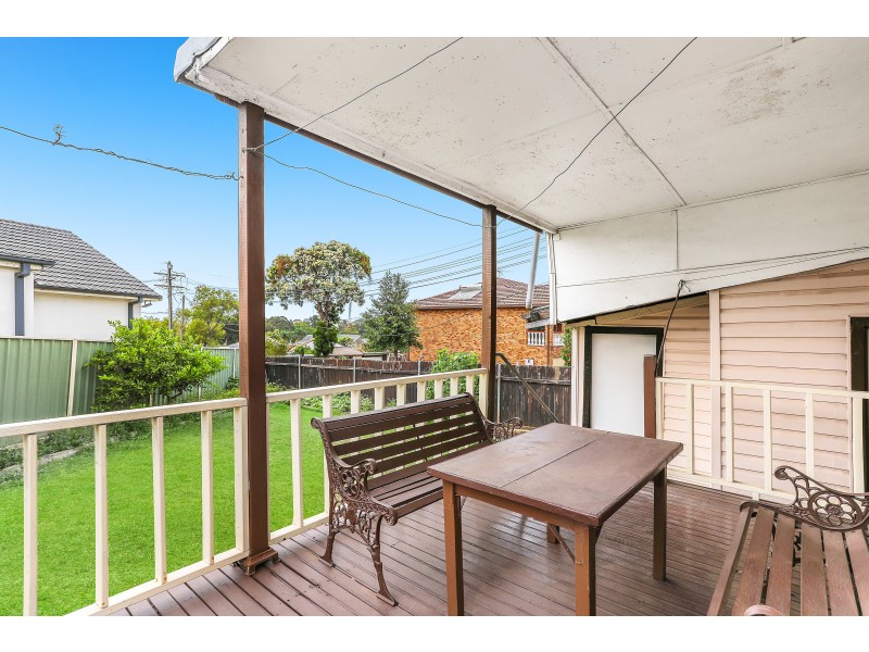 25 Rogers Street, Roselands NSW 2196