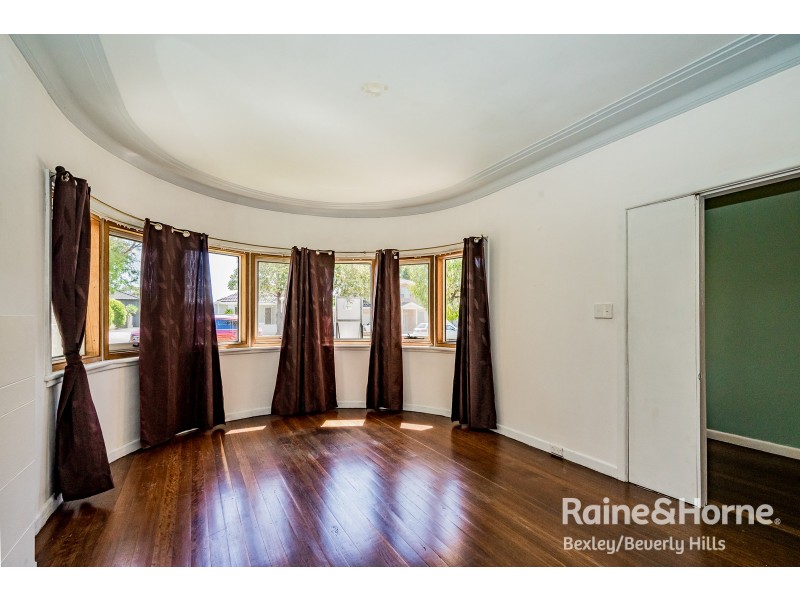 106 Wolli Street, Kingsgrove NSW 2208