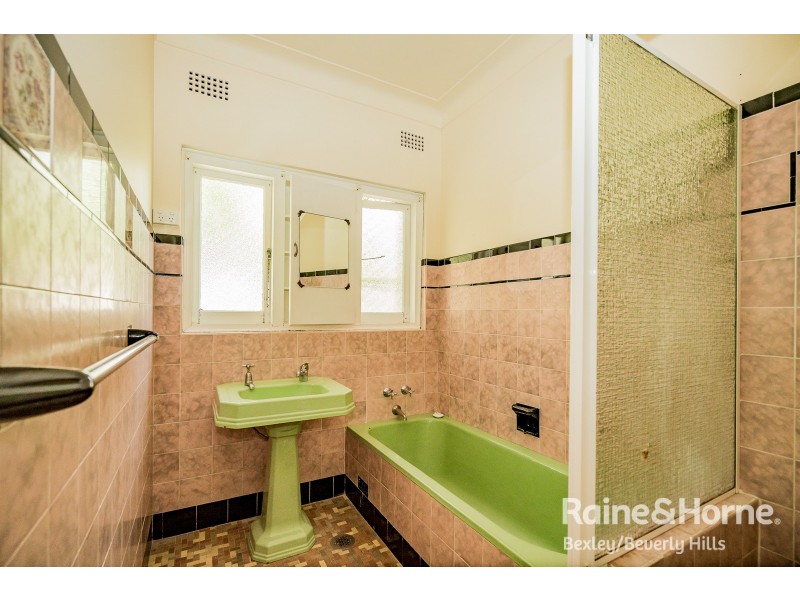 106 Wolli Street, Kingsgrove NSW 2208