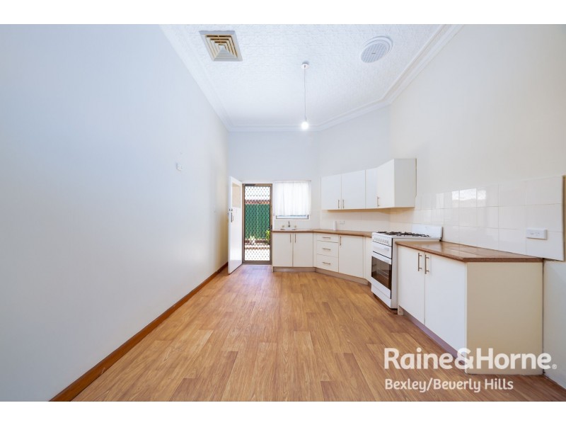 1/51 Gloucester Road, Hurstville NSW 2220