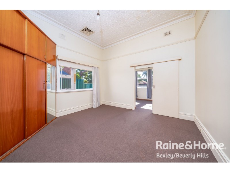 1/51 Gloucester Road, Hurstville NSW 2220