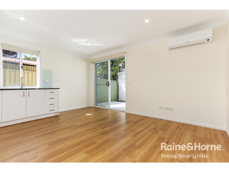 70A Welfare Avenue South, Beverly Hills NSW 2209