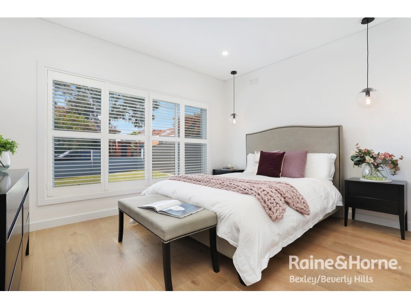 2 Berenice Street, Roselands NSW 2196