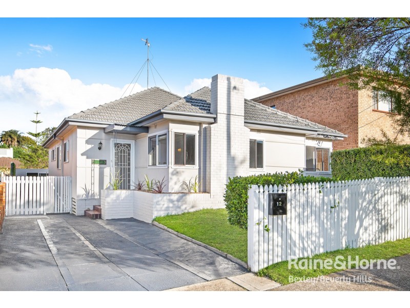 12 John Street, Bexley NSW 2207