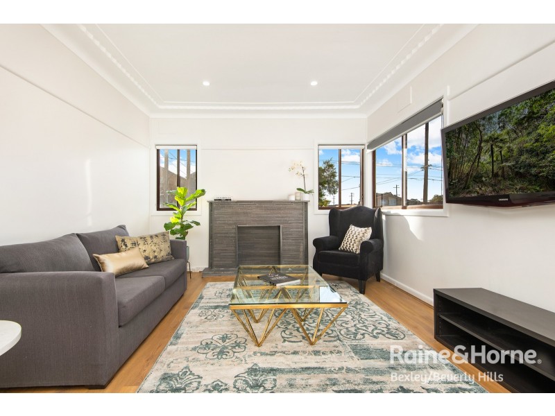 12 John Street, Bexley NSW 2207