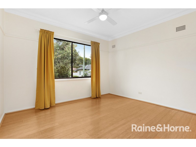 2 Peach Tree Lane, Kirrawee NSW 2232