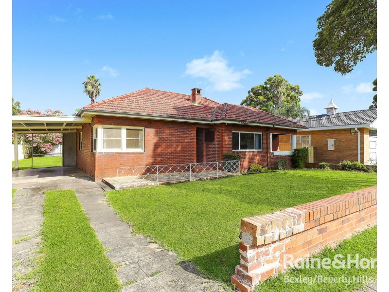 1/8 Glenwall Street, Kingsgrove NSW 2208